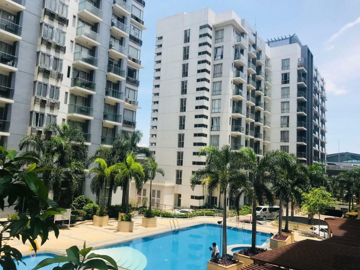 One Palm Tree Villas Across Naia-T3 马尼拉 外观 照片