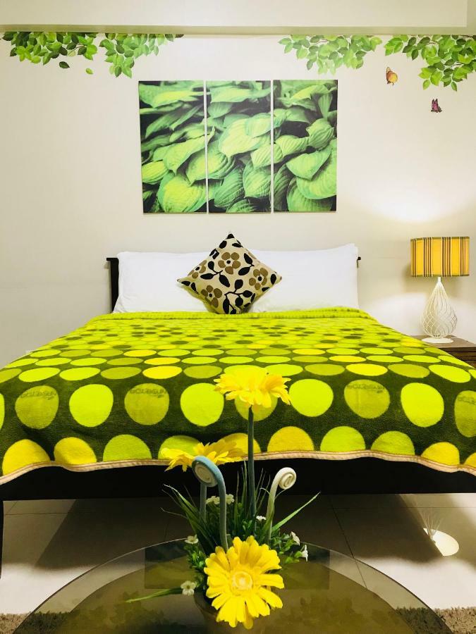 One Palm Tree Villas Across Naia-T3 马尼拉 外观 照片