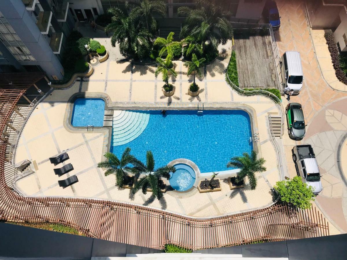 One Palm Tree Villas Across Naia-T3 马尼拉 外观 照片